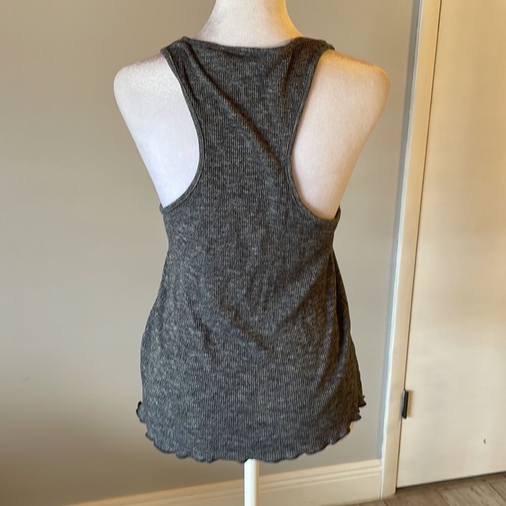 [THE FIFTH LABEL] Gray Ribbed Racerback Tank Top - Size Small - Picture 3 of 4
